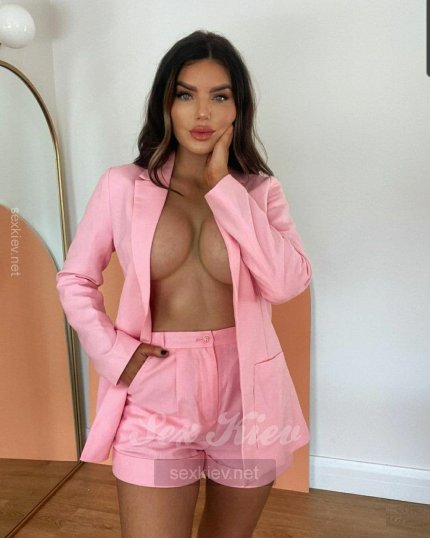 Проститутка Киева Соня, с 3 размером сисек - большое фото