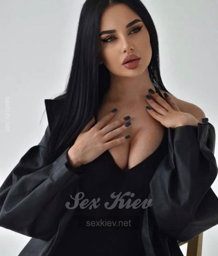 Повія Києва Поліна, з 4 розміром цицьок - велике фото