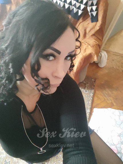 Проститутка Киева Валентина , снять за 2000 грн в час - большое фото