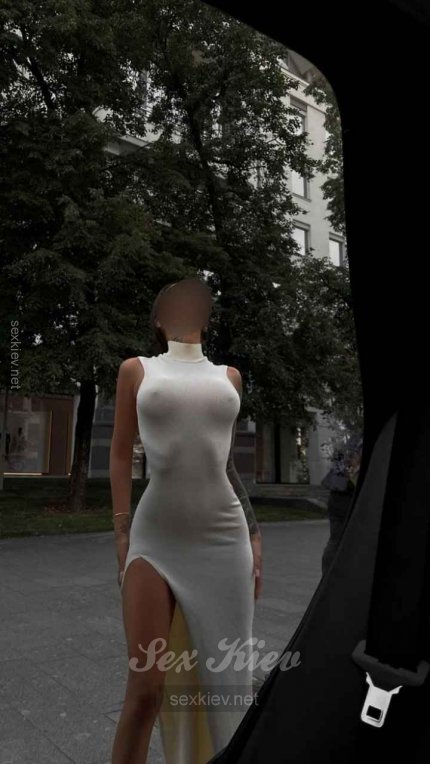Проститутка Киева Ксюша, с 2 размером груди - большое фото