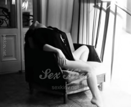 Проститутка Киева АРИНКА, с 2 размером груди - большое фото