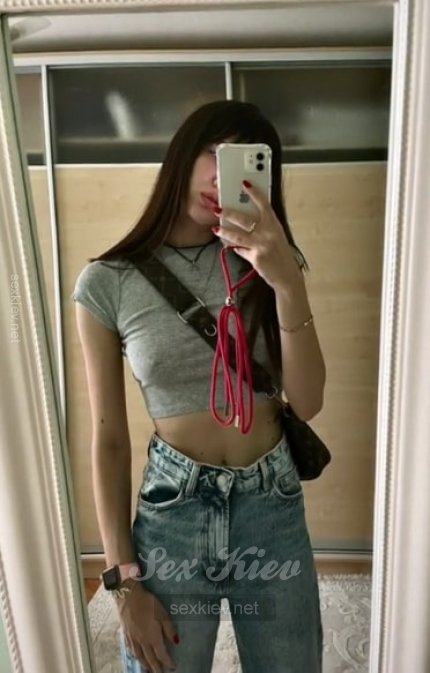 Проститутка Киева Илона, заказать за 2000 грн час - большое фото