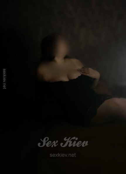 Проститутка Киева Каринка, эта фея брюнетка - большое фото