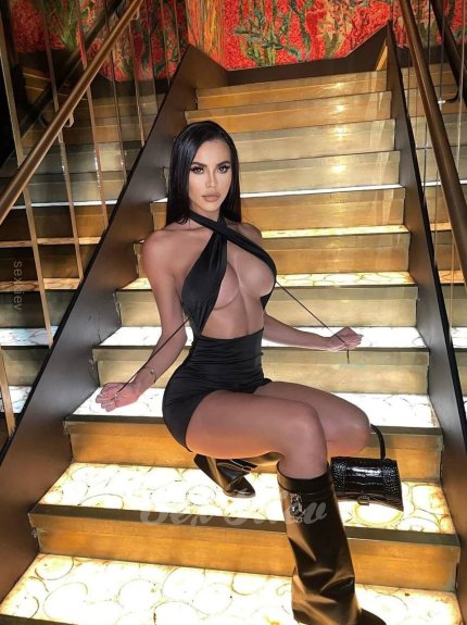 Проститутка Киева Ася
, индивидуалка принимает у метро Лыбедская - большое фото