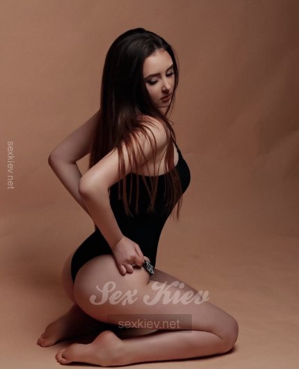 Проститутка Киева Kira, набрать по телефону 0**3120541 - большое фото