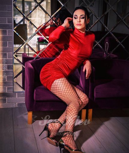 Проститутка Киева ЭЛЯ (ТРАНС ЛЕДИ), позвонить по телефону 0**6470282 - большое фото