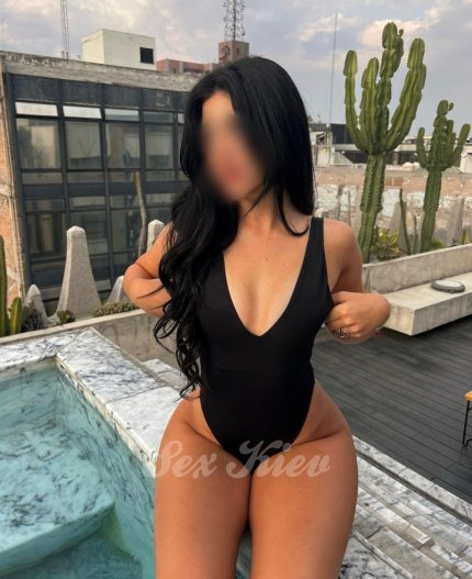 Проститутка Киева Сандра, с 3 размером сисек - большое фото