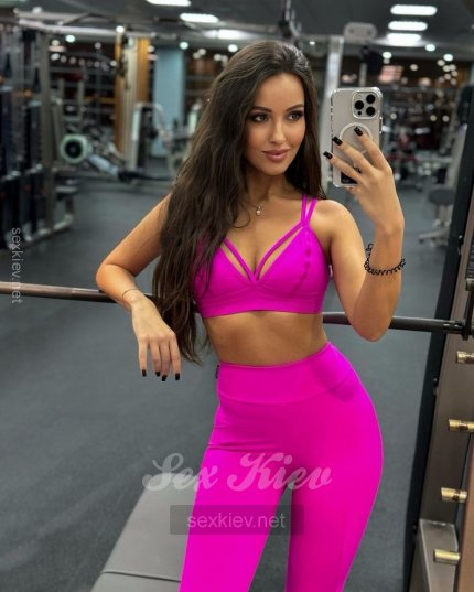 Проститутка Киева Диана, индивидуалка принимает у метро Кловская - большое фото