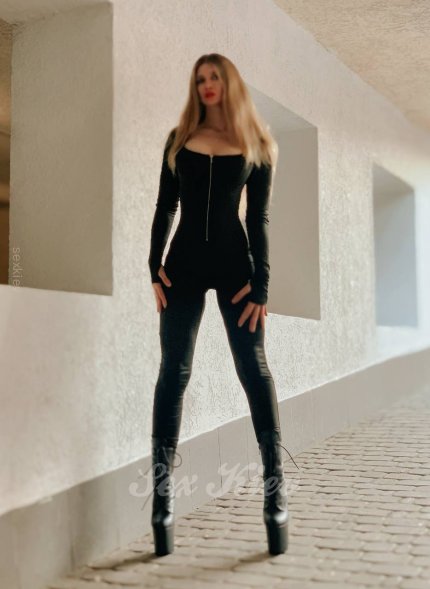 Проститутка Киева Садистка, такие путаны тут по 6000 грн в час - большое фото