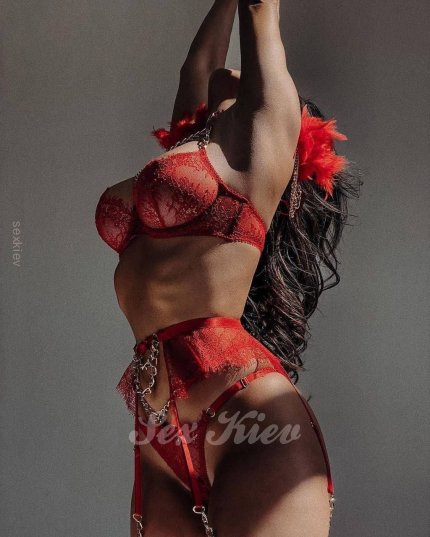 Проститутка Киева Карина, с 1 размером - большое фото