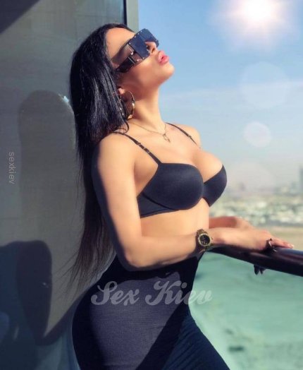 Проститутка Киева Лейла, снять за 10000 грн час - большое фото