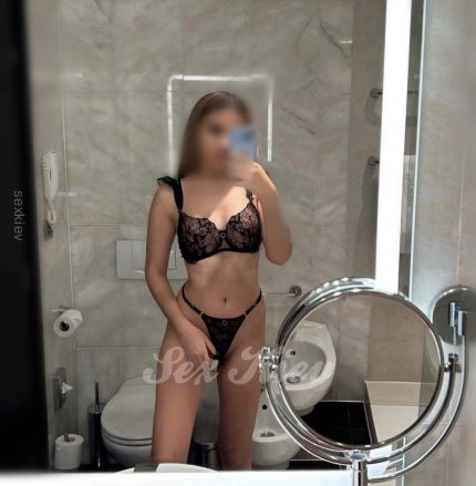 Проститутка Киева Ника , с 1 размером - большое фото