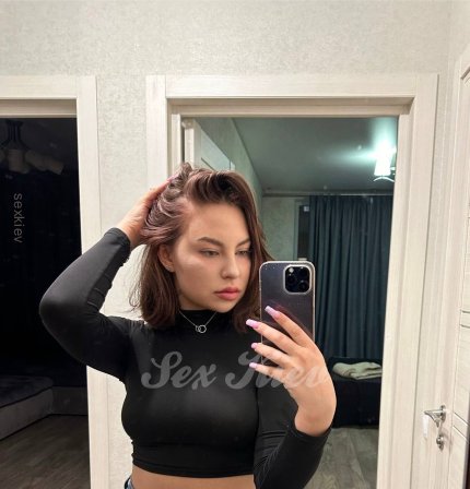 Проститутка Киева Елена
, шлюха брюнетка - большое фото