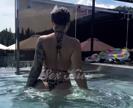 Проститутка Киева Oksi , с 3 размером груди - большое фото