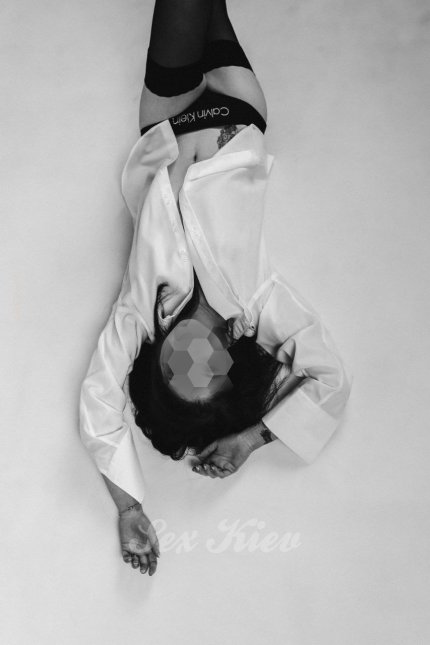 Проститутка Киева Анита, с 2 размером груди - большое фото