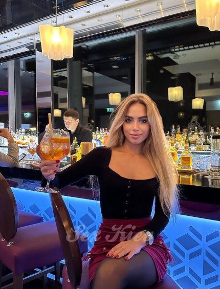 Проститутка Киева Анастасія, виїзд, девушке 23 года - большое фото