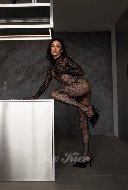 Проститутка Киева Элли Транссексуалка, работает на улице Саксаганського - большое фото