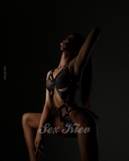 Проститутка Киева Настёна , работает на улице Николая Бажана проспект - большое фото