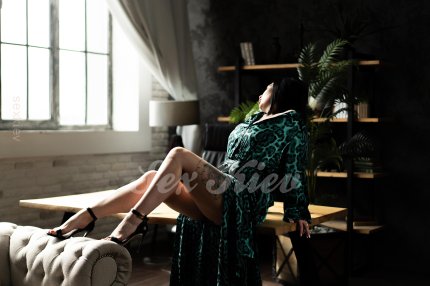 Проститутка Киева Даша, эта инди брюнетка - большое фото