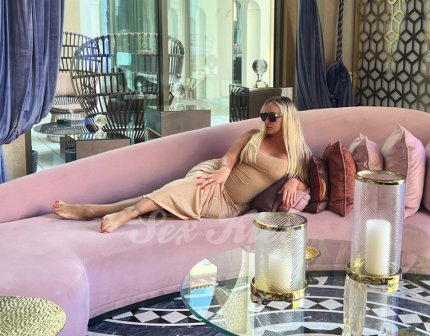 Проститутка Киева Рената
, вызвать за 3000 грн час - большое фото