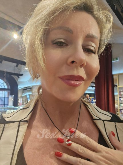 Проститутка Киева ВАЛЕНТИНА Milf
, набрать по телефону 0**3178845 - большое фото