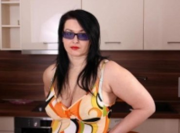 Проститутка Киева ЖЕНЯ, ей 40 лет - большое фото