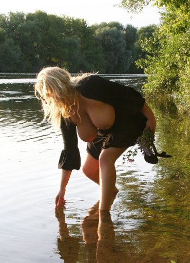 Проститутка Киева Анжела, индивидуалка принимает у метро Печерская - большое фото