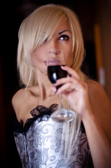 Проститутка Киева ИНГА )), индивидуалка работает у метро Печерская - большое фото